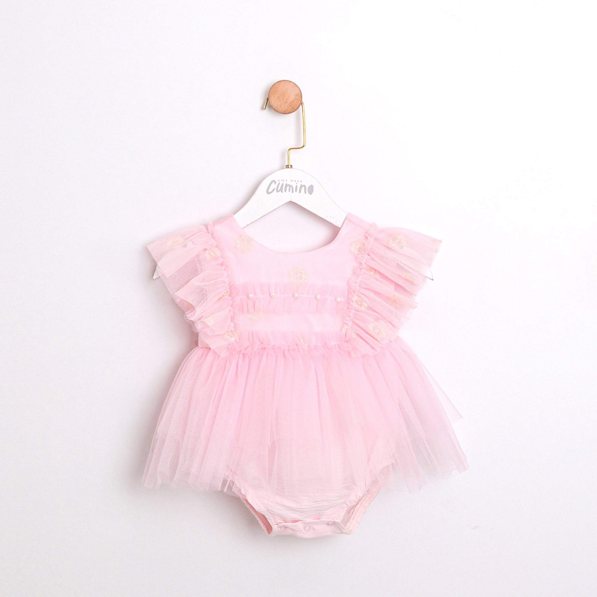 PEMBE