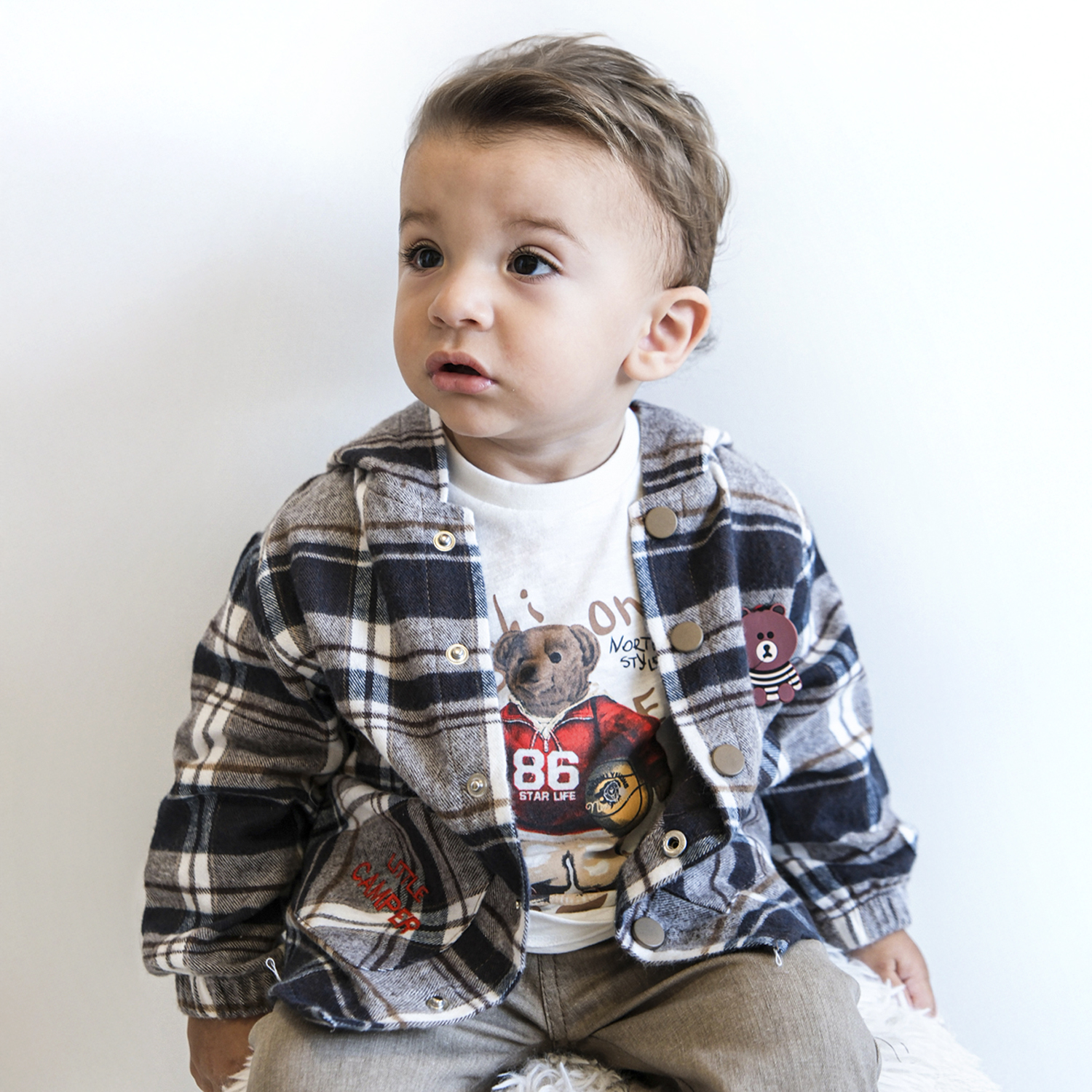 KAPŞONLU ODUNCU GÖMLEKLİ ERKEK BEBEK TAKIM