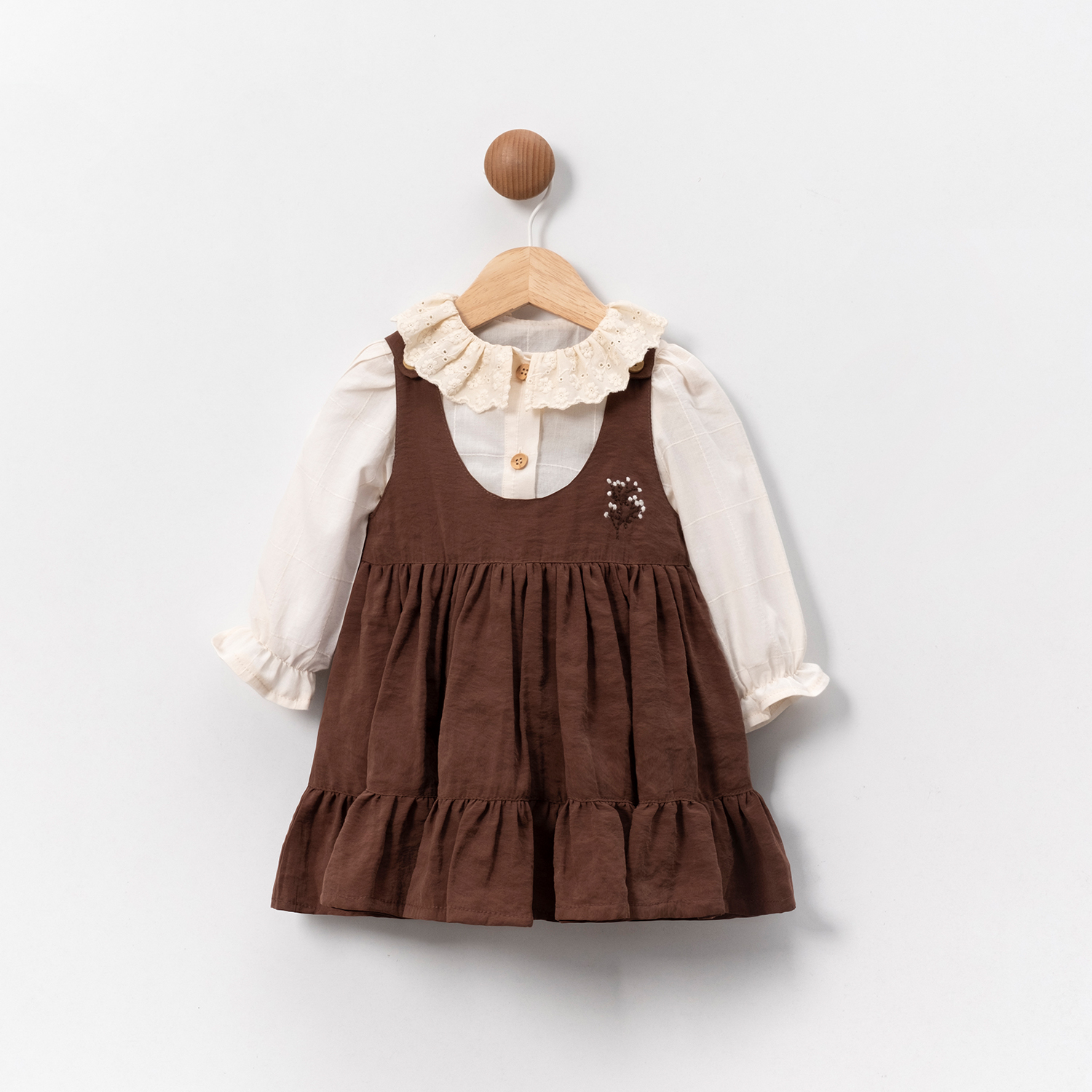 ÇİÇEK NAKIŞLI GÖMLEKLİ KIZ BEBEK JİLE